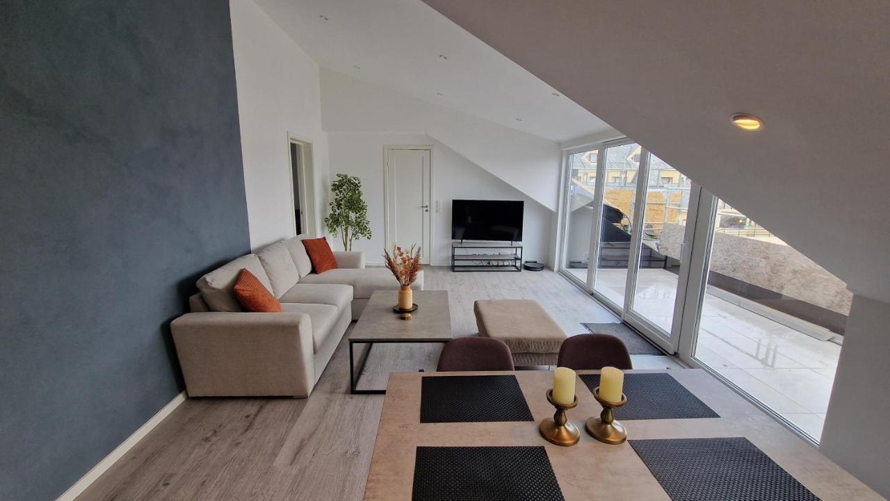 Lovely 2-Bedroom Loft With Panoramic View. Kristiansund Eksteriør billede