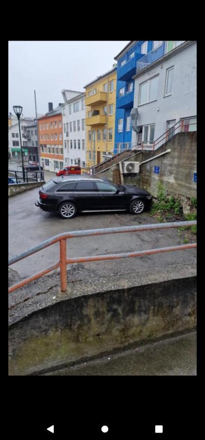 Lovely 2-Bedroom Loft With Panoramic View. Kristiansund Eksteriør billede